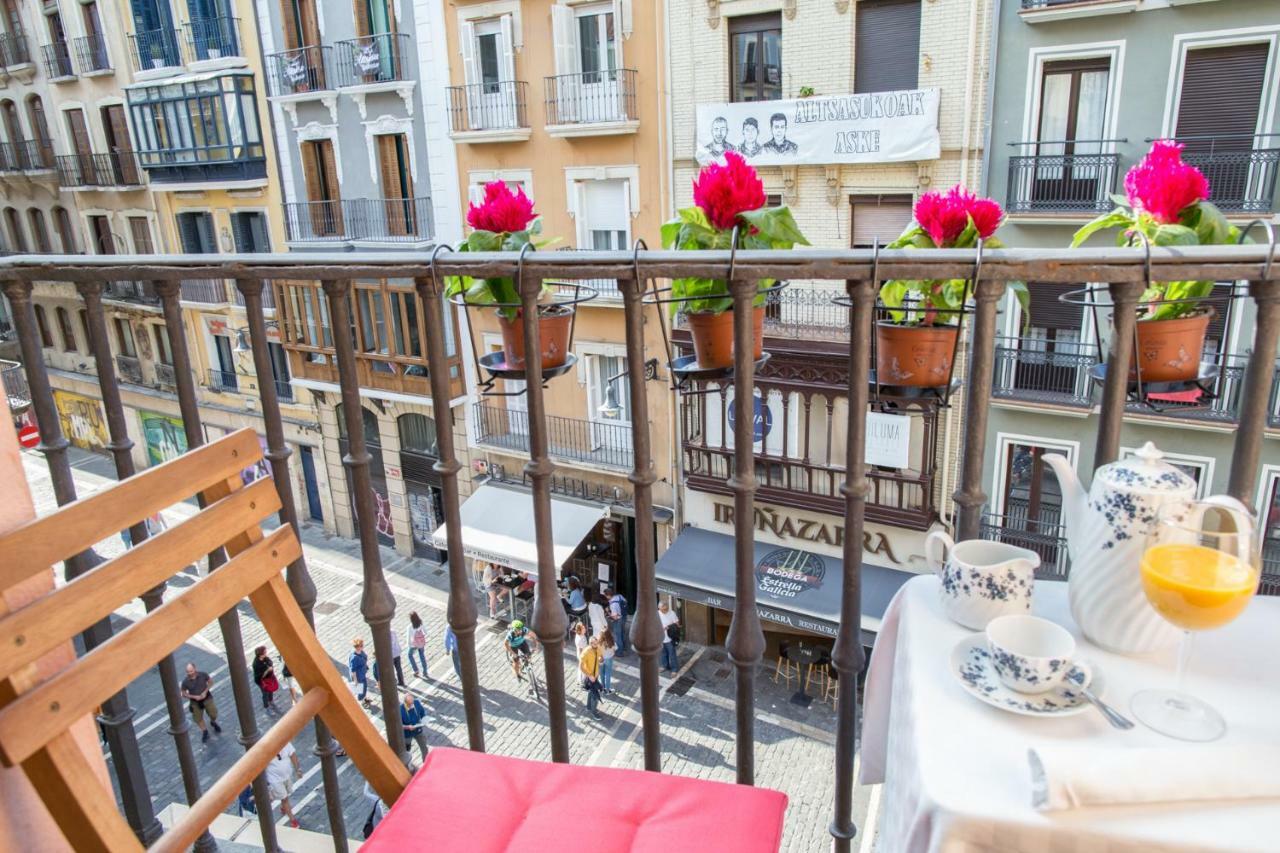 Apartamento Mercaderes Pamplona Exteriör bild